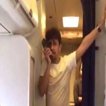 Can't Sonu sing in flight! Jet Airways cabin suspends crew for letting Sonu sing