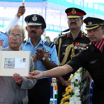 Nation is immensely proud of the Indian Air Force: President Mukherjee