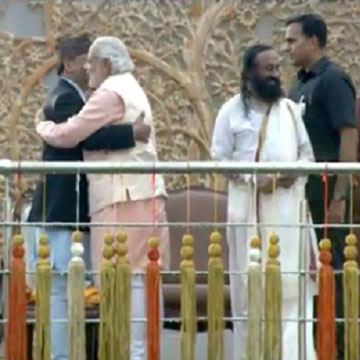 Heavy downpour at AOL Sri Sri Ravi Shankar's cultural festival, PM Modi at the venue 