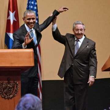 Castro, Obama spar, but says work together benefits Cuba, US and the entire hemisphere