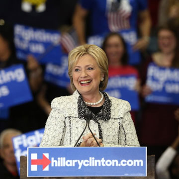 Pro-Hillary Clinton's super-PAC raises $11 million in March