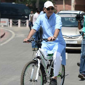 MPs wants to live like king, skip Odd-Even, but some bravo cycling to Parliament