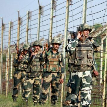 Pak violated ceasefire by using mortar shells in kathua sector of J&K 