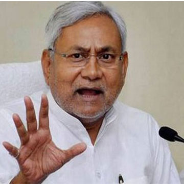 Demonetisation: To cut Opposition, Centre taps Nitish Kumar, other CMs
