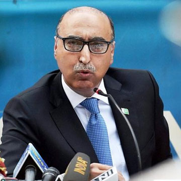 Will positively consider if India proposes talks on sidelines of Heart of Asia conference: Pakistan
