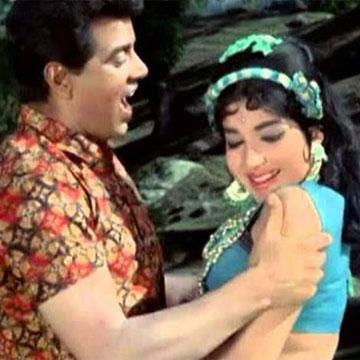 Dharmendra on working with Jayalalithaa in her only Hindi film: She was dignified, graceful & quiet
