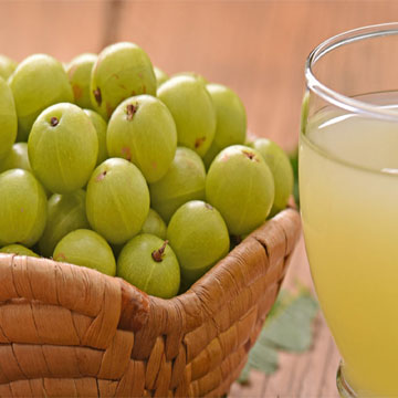Amazing benefits of Amla juice for skin, hair, and health