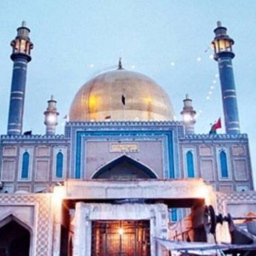 Suicide bomber attacks Lal Shahbaz Qalandar shrine, kills 100; US, UN condemns, Daesh claims responsibility