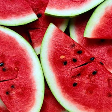 The health benefits of eating watermelon this summer