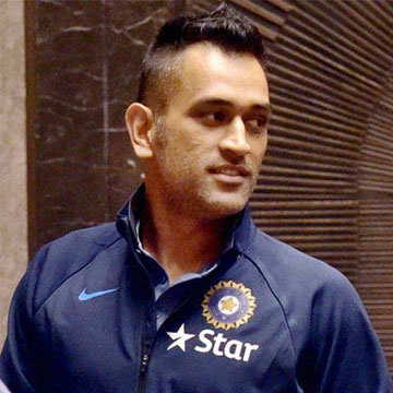 MS Dhoni, Jharkhand teammates rescued from fire at Delhi's 5-star hotel