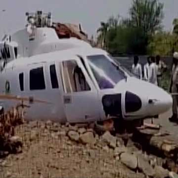 Devendra Fadnavis' chopper crash-lands in Latur, all on-board unhurt
