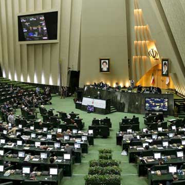 7 killed in attacks on Iran's Parliament, Khomeini mausoleum