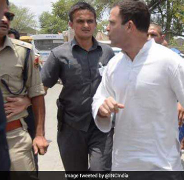 Rahul Gandhi arrested before going to Mandsaur, talked to families of Farmer in Jail