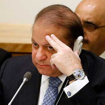 Pakistan PM Nawaz Sharif steps down in wake of Supreme Court verdict