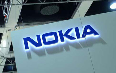Nokia 8 hopes to beat Apple and Samsung with 'bothie', a new version of the selfie