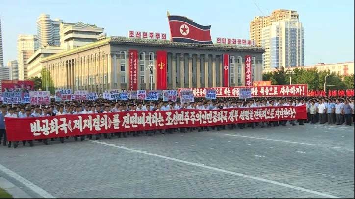 North Koreans gather in support of government after Trump warning