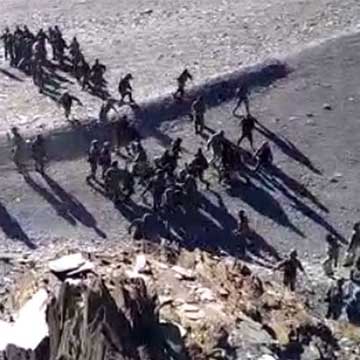 Video purports to show India, China soldiers clashing at Ladakh's Pangong Lake