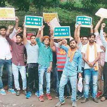 Bajrang Dal Members Burn Chinese Goods in Bengaluru Protest