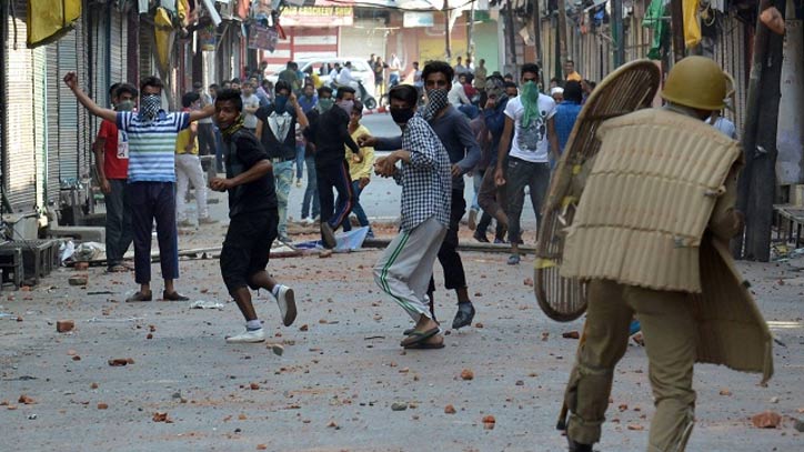 41 security men killed, 907 injured in militancy-related, stone-pelting incidents in Kashmir