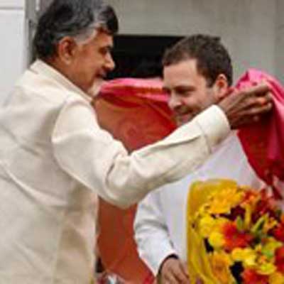Democratic compulsion to defeat BJP makes Rahul Gandhi and Chandrababu Naidu forget rivalry