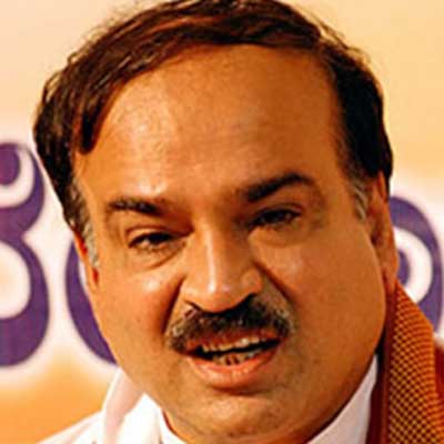 Union Minister Ananth Kumar Cremated With Full State Honours, Leaders Pay Homage