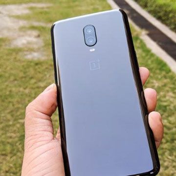 OnePlus 7 previewed? 3 cameras, Snapdragon 855, 10X optical zoom