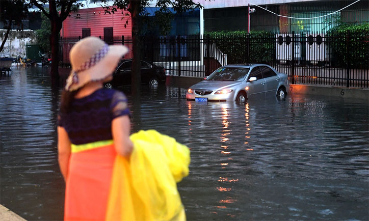 Warming atmosphere, climate change makes China floods: 12 dead in Zhengzhou train, thousands evacuated in Henan
