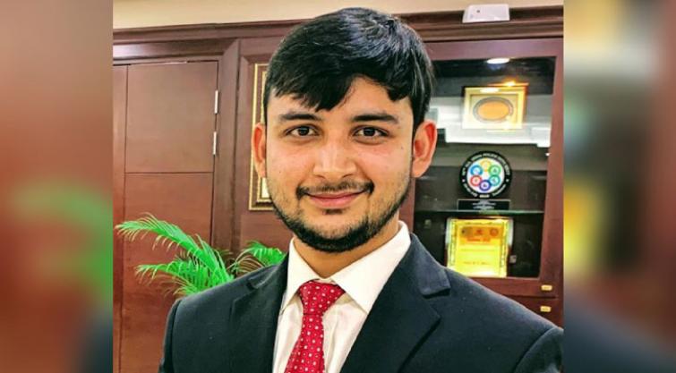 The meteoric rise of Naveen Krishna Rai, a manager at IIM Indore who is making waves in the field of strategy and networking