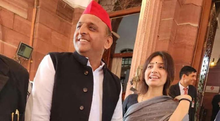 Dimple Yadav touches Sonia Gandhi's feet for blessings after taking oath as Mainpuri MP