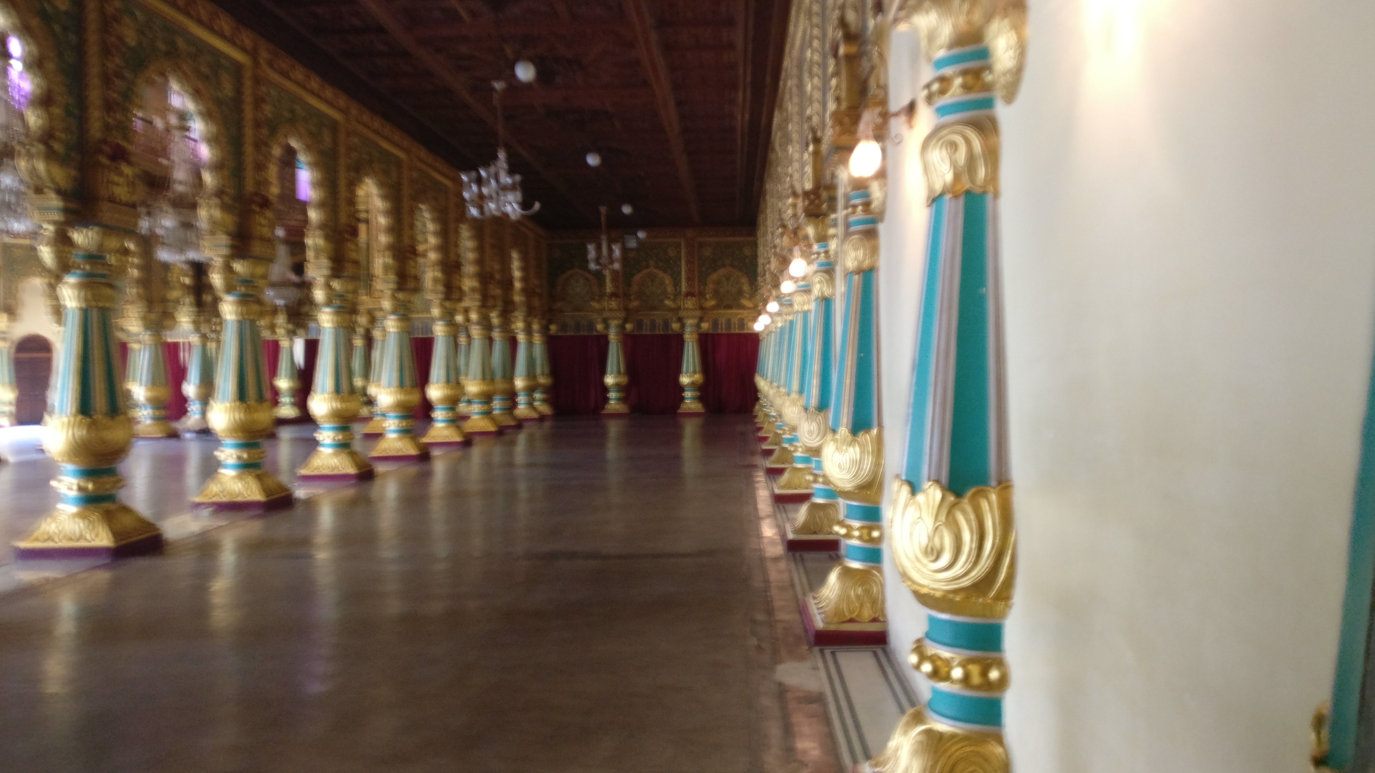Mesmerizing architecture of Mysore Palace