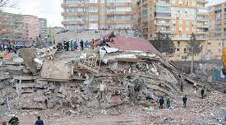Citizens Terrified After Fresh Earthquake Hits Turkey, Syria