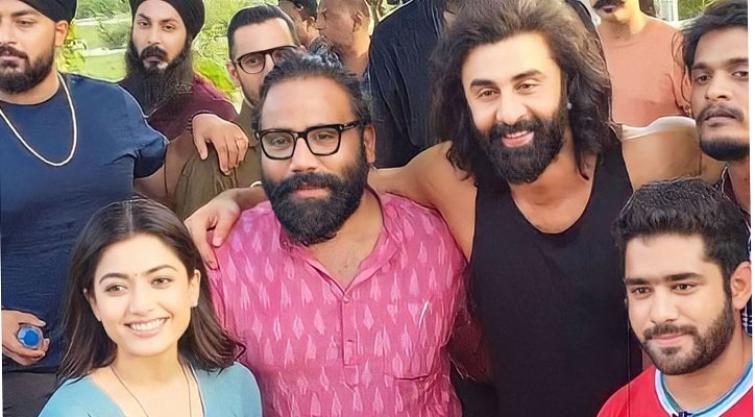 Ranbir Kapoor, Rashmika Mandanna's Pic From The Sets Of 'Animal Goes Viral