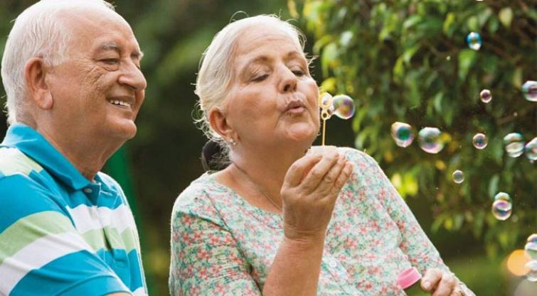 Vision Loss In Senior Citizens May Signal Risk Of Dementia