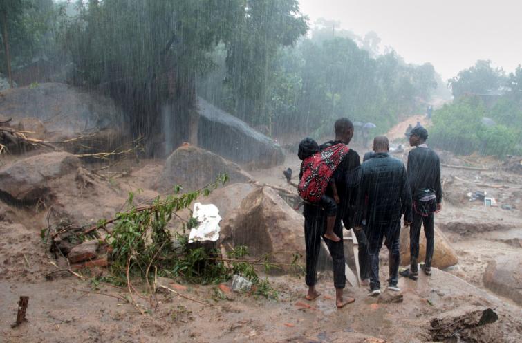 India extends humanitarian assistance to Malawi
