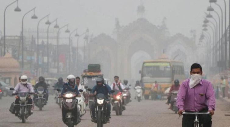 Delhi Air Pollution: 5 Common Health Issues And The Effect Of Bursting Crackers