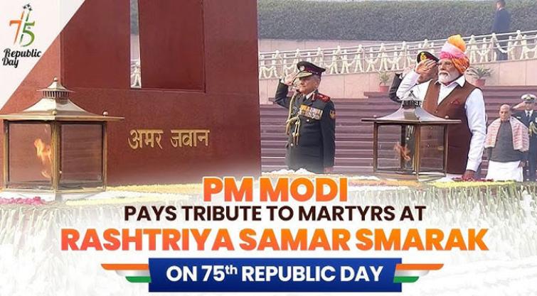 PM Modi Wears Multi-Coloured Rajasthani Bandhani Turban