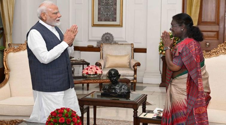 PM Narendra Modi meets President Murmu, briefs her about Operation Sindoor in Pakistan